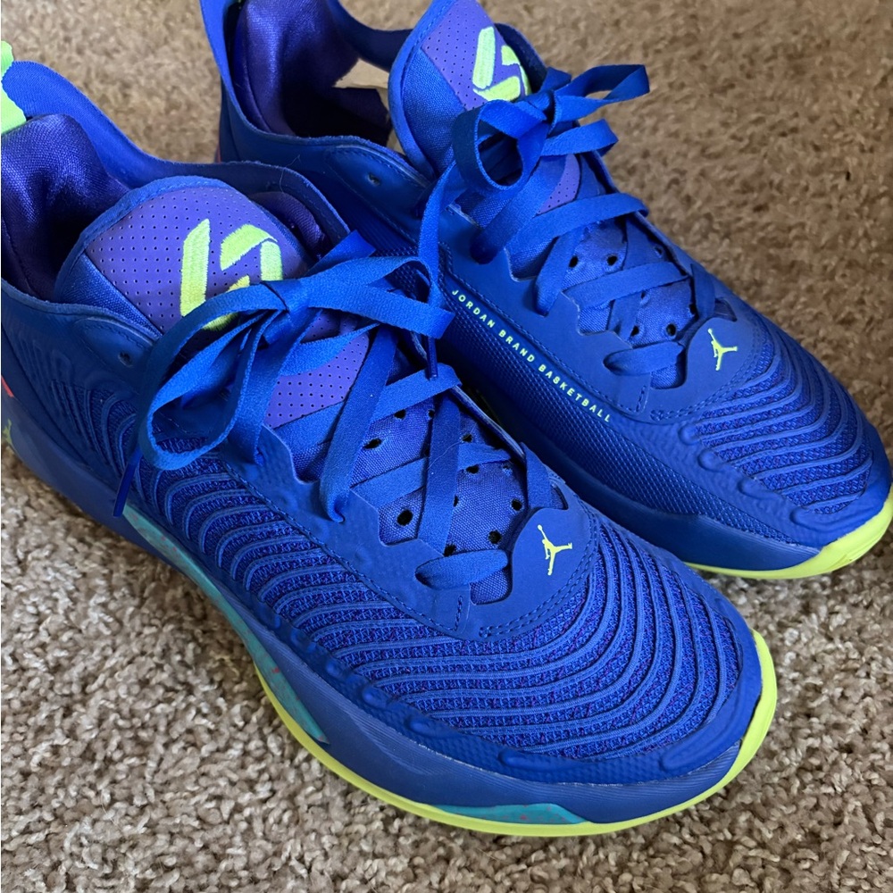 Blue Jordan Luka 1 ball sneakers